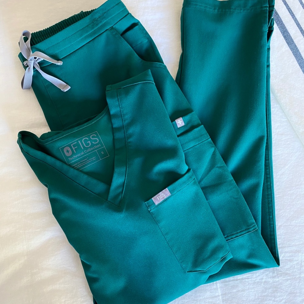 Figs Limites Edition Hunter Green